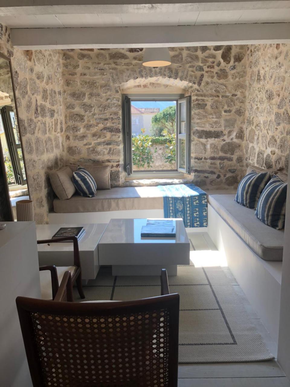 Palazzo Sbutega Bed & Breakfast Kotor Eksteriør bilde