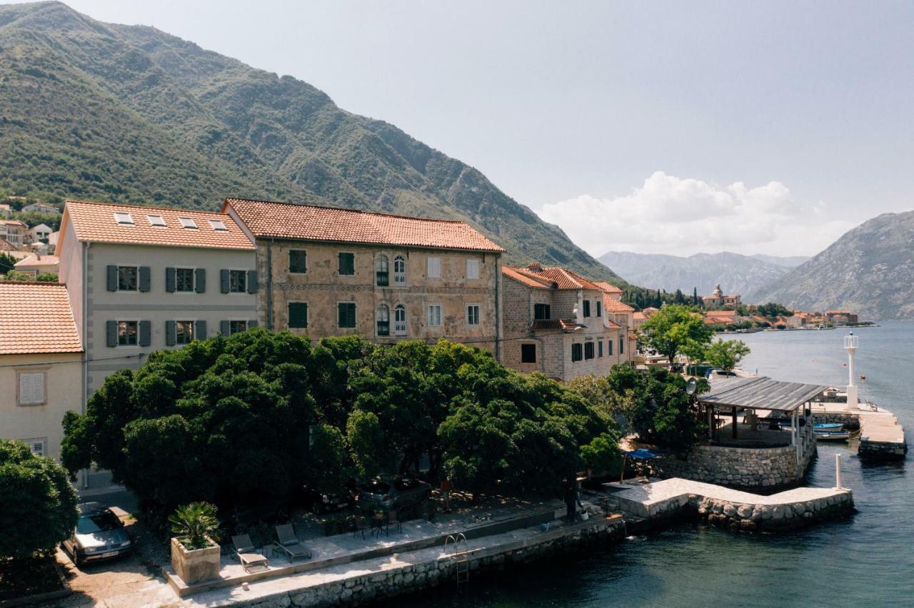 Palazzo Sbutega Bed & Breakfast Kotor Eksteriør bilde