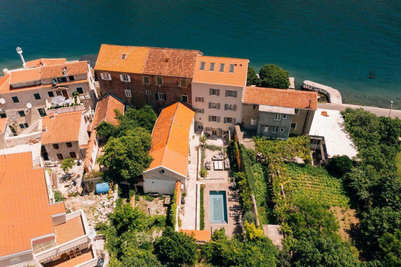 Palazzo Sbutega Bed & Breakfast Kotor Eksteriør bilde
